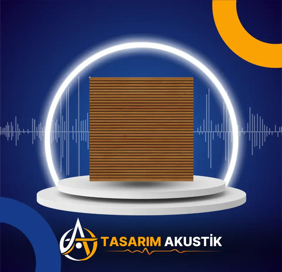 Müzik prova odasında ahşap panel duvar uygulaması